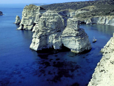 Ξεκινούν οι εκδηλώσεις ανακήρυξης της Μήλου σε ιερό νησί Ξεκινούν οι εκδηλώσεις ανακήρυξης της Μήλου σε ιερό νησί