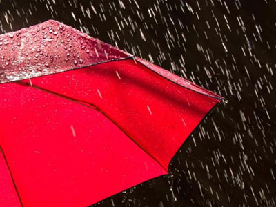 Μικροπροβλήματα στην Αττική από τη βροχόπτωση