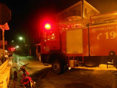 Ένας νεκρός από πυρκαγιά σε σπίτι στην Πάτρα