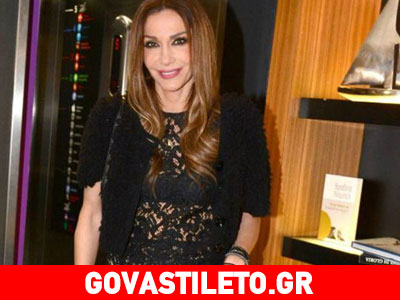 Λατρέψαμε τις χρωματιστές γόβες της Δέσποινας Βανδή