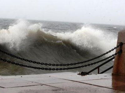 Προβλήματα στις ακτοπλοϊκές συγκοινωνίες λόγω των πολύ θυελλωδών ανέμων