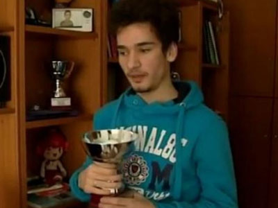 Έκκληση του πατέρα του τυφλού φοιτητή στον ΠτΔ