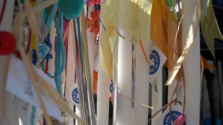 Χαρίστε λαμπάδες σε μικρά και «μεγάλα» παιδιά το Πάσχα και ενισχύστε τους Γιατρούς του Κόσμου