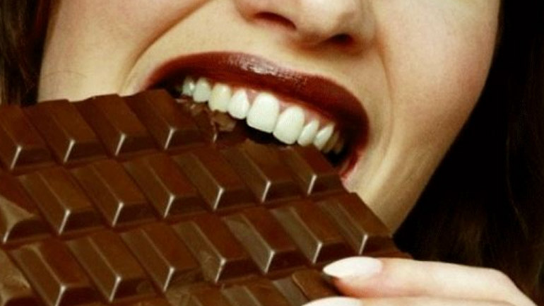 Γυμναστική ή σοκολάτα; Τι είναι καλύτερο για την υγεία του μυαλού;