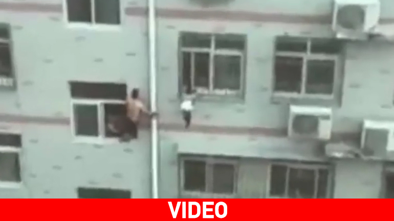 Διάσωση ανήλικης με τη βοήθεια… σφουγγαρίστρας