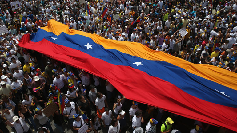 Στις 6 Δεκεμβρίου οι εκλογές στη Βενεζουέλα Στις 6 Δεκεμβρίου οι εκλογές στη Βενεζουέλα