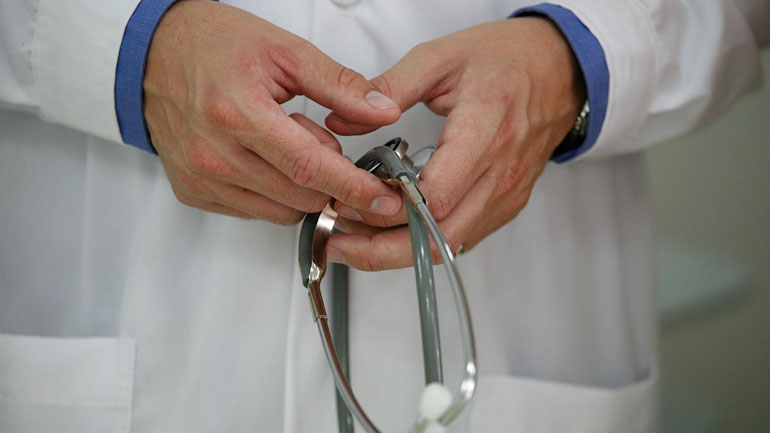 Γιατροί: Στο έλεος του Θεού κάτοικοι και τουρίστες των νησιών