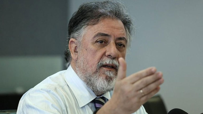 Πανούσης: Η κυβέρνηση γνώριζε ότι το δημοψήφισμα μπορεί να επέφερε «bank holiday» Πανούσης: Η κυβέρνηση γνώριζε ότι το δημοψήφισμα μπορεί να επέφερε «bank holiday»