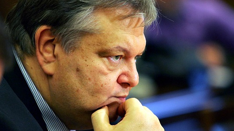 Βενιζέλος: Πρόταση για αλλαγή ηγεσίας στις 7 Ιουνίου Βενιζέλος: Πρόταση για αλλαγή ηγεσίας στις 7 Ιουνίου