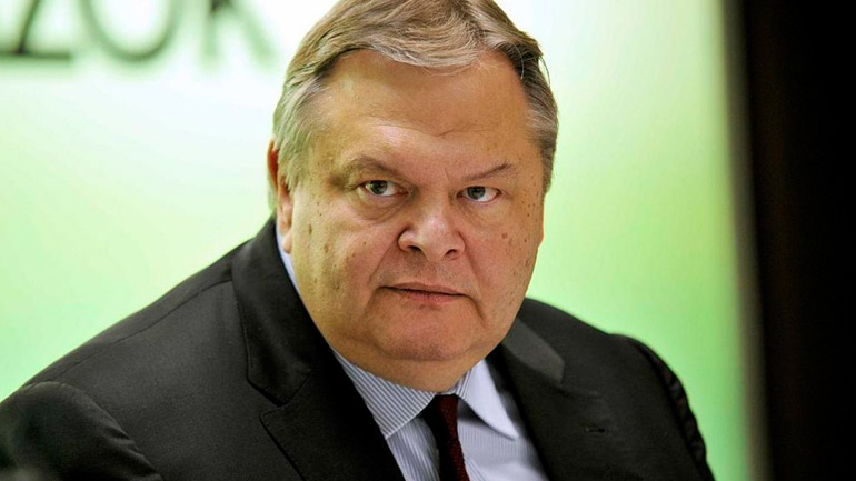 «Παιδική εκδρομή» το mail Χαρδούβελη