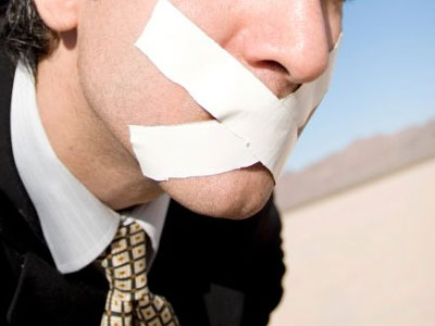 «Θα μιλήσω όταν θέλω να μιλήσω»