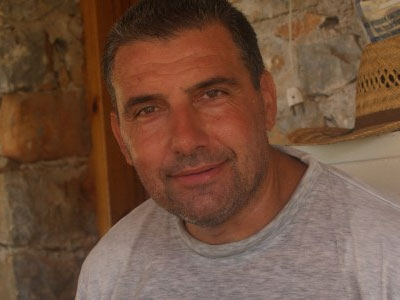 Ποιος είναι ο απότακτος αστυνομικός που συνελήφθη ως συνεργός του Ξηρού Ποιος είναι ο απότακτος αστυνομικός που συνελήφθη ως συνεργός του Ξηρού