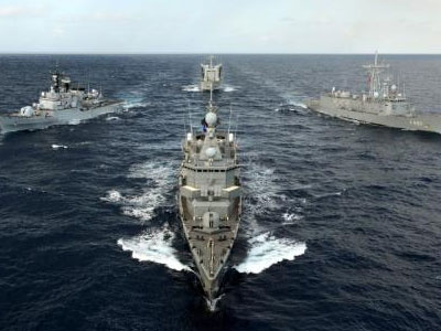 Στο λιμάνι του Πειραιά ναυτική δύναμη του ΝΑΤΟ από τις 26 Νοεμβρίου