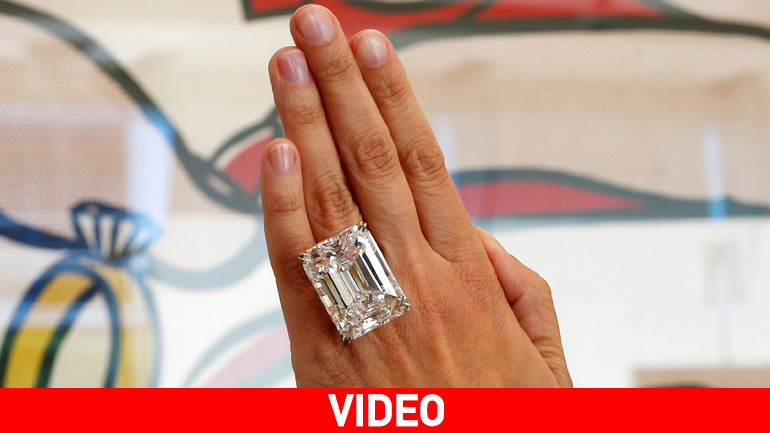 «Tέλειο διαμάντι» 100 καρατίων πωλήθηκε για 22,1 εκατ. δολάρια! «Tέλειο διαμάντι» 100 καρατίων πωλήθηκε για 22,1 εκατ. δολάρια!