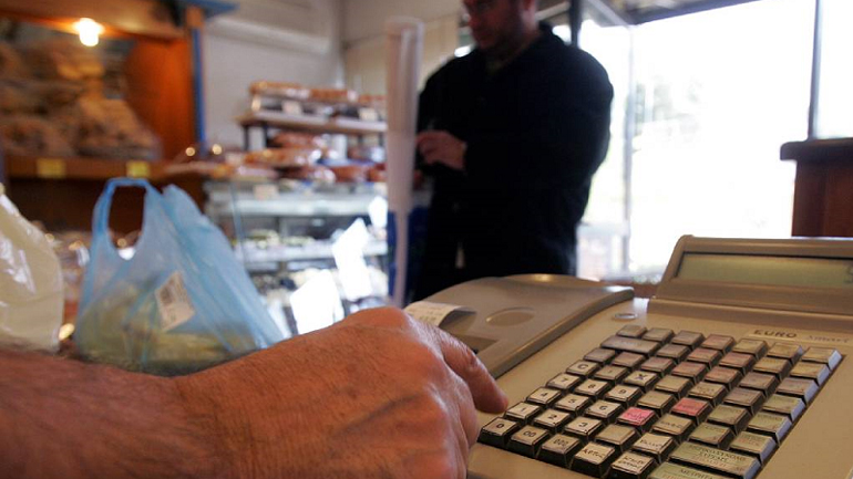 Σχεδιάζουν «κούρεμα» προστίμων για φορολογικές παραβάσεις