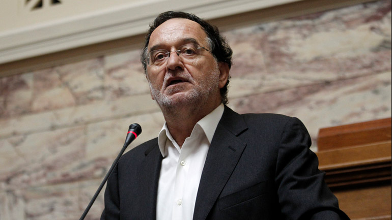 Κατά της διεξαγωγής δίκης για τη Χρυσή Αυγή τάσσεται ο Λαφαζάνης