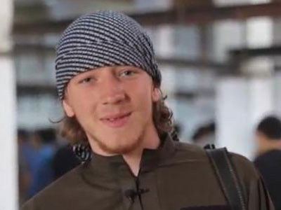 Νεαρός που μιλά άπταιστα γερμανικά καλεί ισλαμιστές να σκοτώσουν «άπιστους»