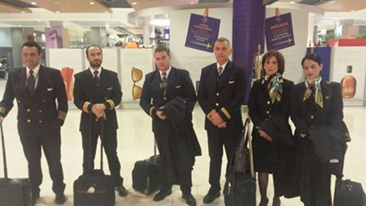 Το εξαμελές πλήρωμα της τελευταίας πτήσης της Cyprus Airways