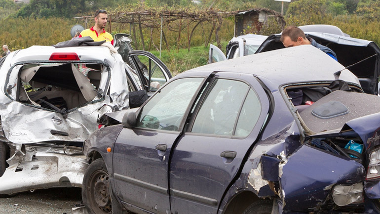 Τριπλή καραμπόλα στην Καλλιθέα