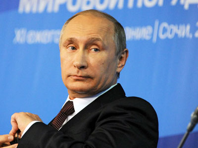 Η εκτίμηση του Πούτιν για την πτώση στην τιμή του πετρελαίου-Το άνοιγμα στην Κίνα