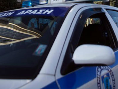Εντοπισμός ύποπτου κλεμμένου αυτοκινήτου στα Εξάρχεια