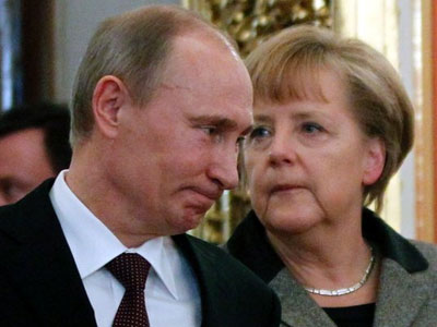 H Μέρκελ απαίτησε από τον Πούτιν να ασκήσει πίεση στους αυτονομιστές