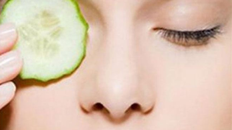 Η φύση εξαφανίζει τους μαύρους κύκλους από τα μάτια