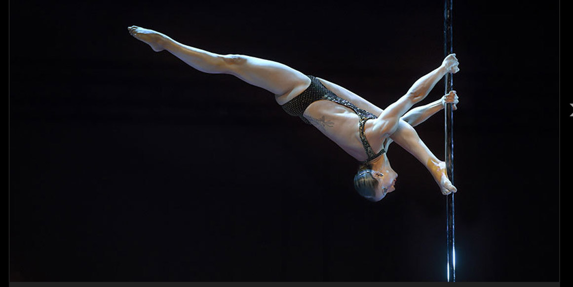 Χορός στον στύλο