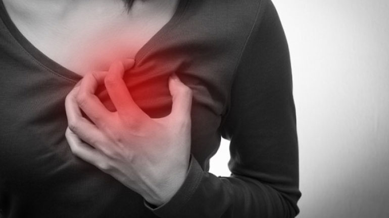Οι γυναίκες κινδυνεύουν περισσότερο από τους άνδρες να πεθάνουν έπειτα από έμφραγμα