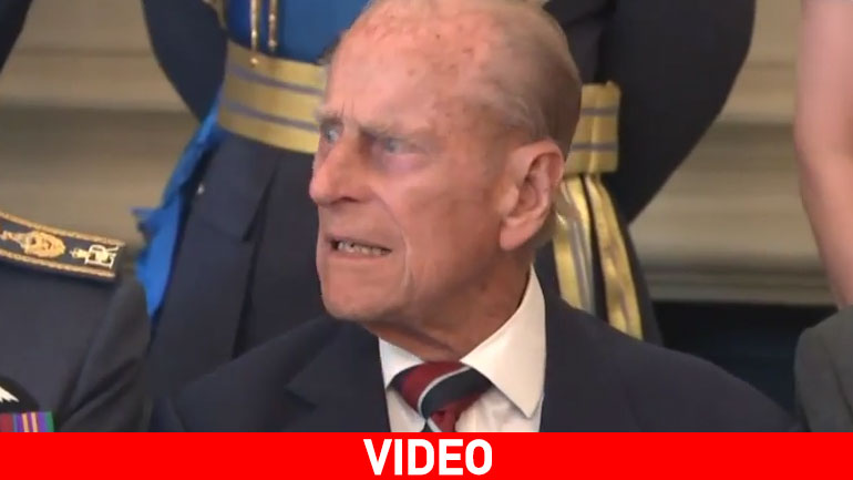 Τα «γαλλικά» του πρίγκιπα Φιλίππου σε φωτογράφο!