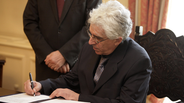 Υπ. Δικαιοσύνης: Βέλη για την «ηχηρή απουσία της Δικαιοσύνης για πέντε χρόνια» Υπ. Δικαιοσύνης: Βέλη για την «ηχηρή απουσία της Δικαιοσύνης για πέντε χρόνια»