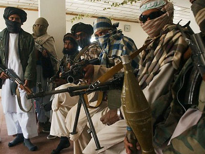 Αφγανιστάν: Ένοπλοι πραγματοποίησαν επίθεση αυτοκτονίας και εισέβαλαν σε τράπεζα