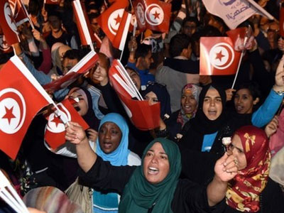 Ιστορική στιγμή για την Τυνησία: Άρχισαν οι εργασίες του πρώτου Κοινοβουλίου