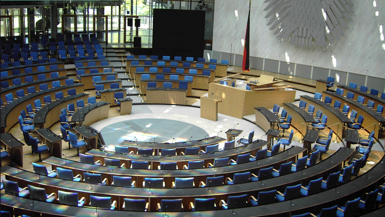 Έκτακτη σύγκληση της Bundestag ζητούν οι Πράσινοι