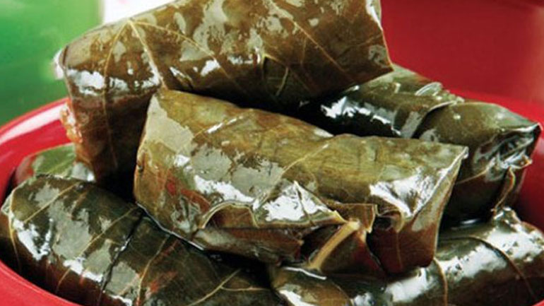 Ντολμάδες με γιαούρτι