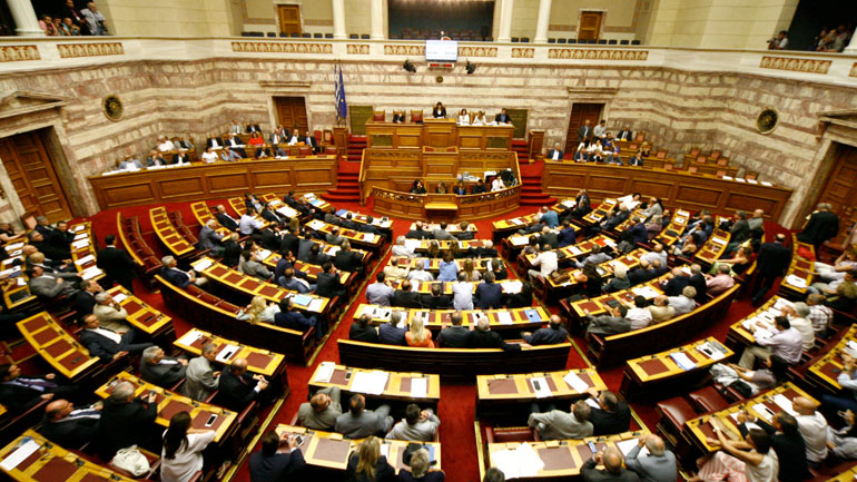 Τσίπρας-Μεϊμαράκης δεν θα τοποθετηθούν επί του πολυνομοσχεδίου