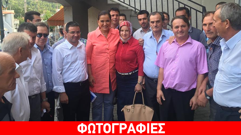 «Άστραψαν» τα φλας στην περιοδεία της Μπακογιάννη στη Θράκη