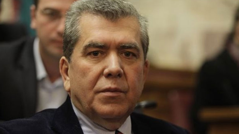 Βολές Μητρόπουλου κατά Βαρουφάκη: Με την αφέλειά του έβλαψε το ελληνικό ζήτημα