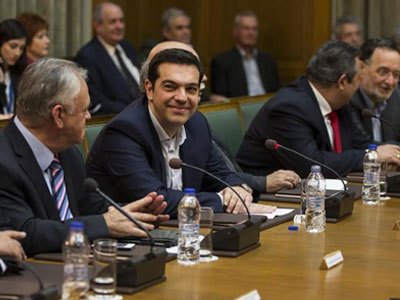 Συνεδρίαση του κυβερνητικού συμβουλίου το απόγευμα του Σαββάτου