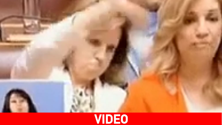 Η χειρονομία της Χριστοφιλοπούλου που έγινε viral!