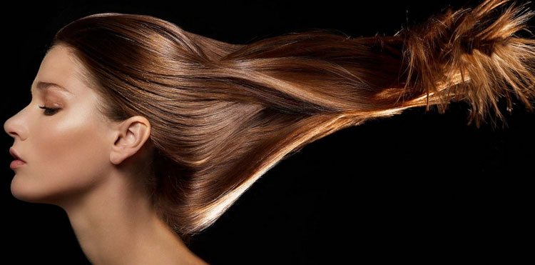 «Δυναμώστε» τα μαλλιά σας με πέντε τροφές!