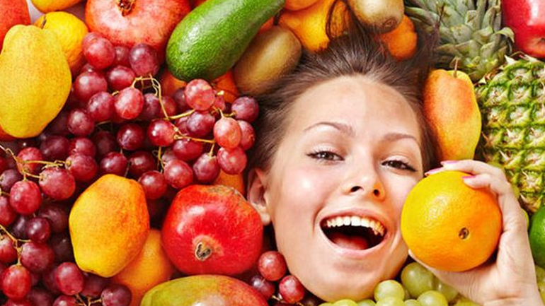 Δίαιτες στην εφηβεία: Ποιους κινδύνους κρύβουν