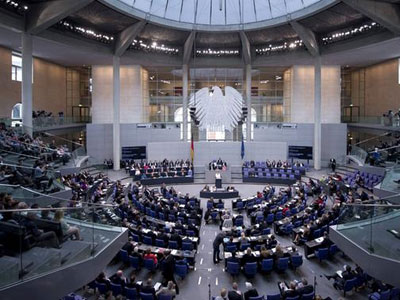 Deutsche Welle: Η Γερμανία επιθυμεί να συνεργαστεί και με την επόμενη ελληνική κυβέρνηση