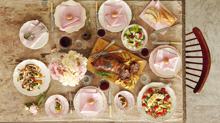 Αμετάβλητη η τιμή του πασχαλινού τραπεζιού