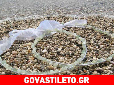 Τι συμβολίζουν τα στέφανα;