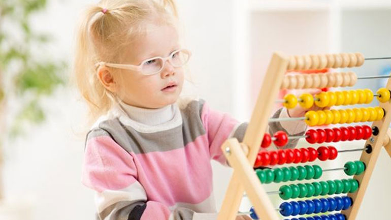 Βοηθήστε το παιδί να μάθει σωστά τους αριθμούς