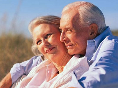 Πώς μπορούν οι άνδρες μεγαλύτερης ηλικίας να διατηρήσουν τη σεξουαλική τους ζωή