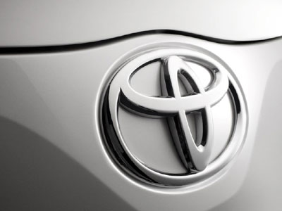 Περικοπές 2.600 υπαλλήλων στην Toyota