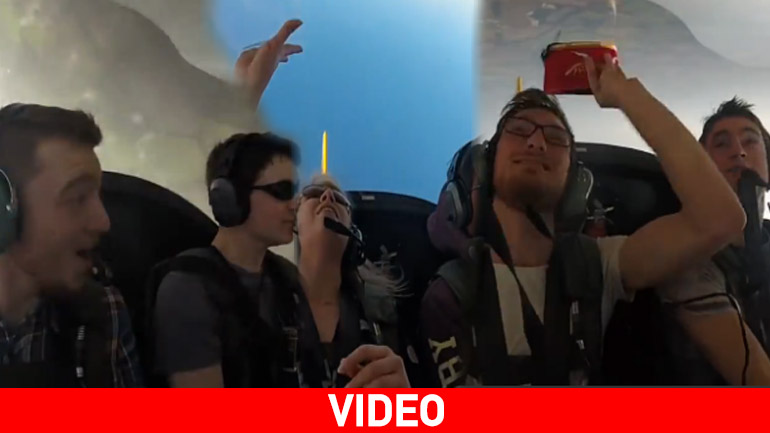 Πλάνα από το cockpit: Πώς αντιδρούν οι κοινοί θνητοί βιώνοντας… ακροβατικά στον αέρα;