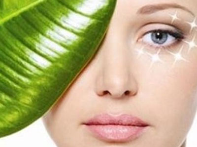 Σακούλες και μαύροι κύκλοι: η λύση βρίσκεται στη φύση